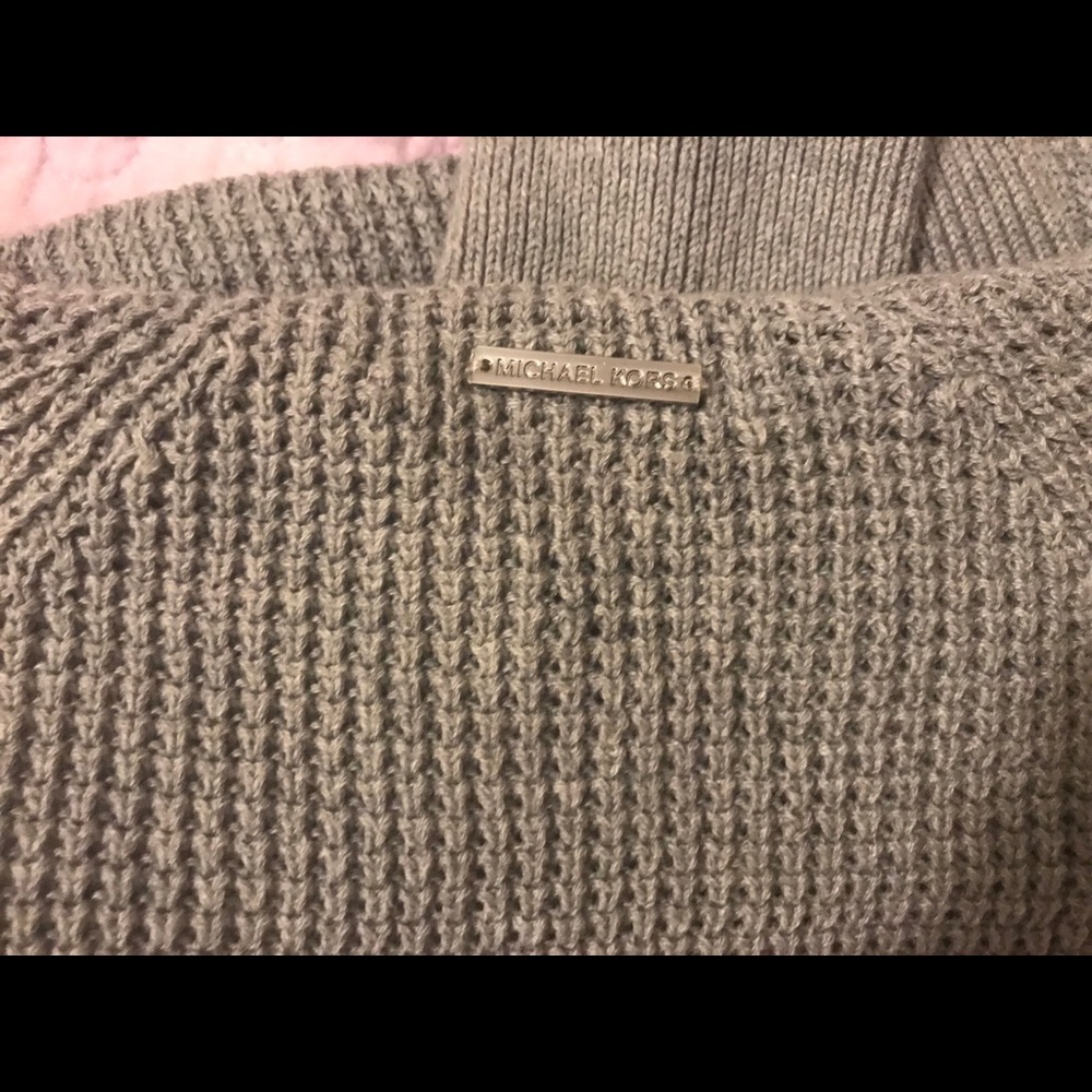 Michael Kors Sweater - Picture 8 of 8